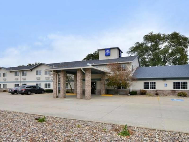 Regency Inn Geneseo Il I-80 Eksteriør bilde