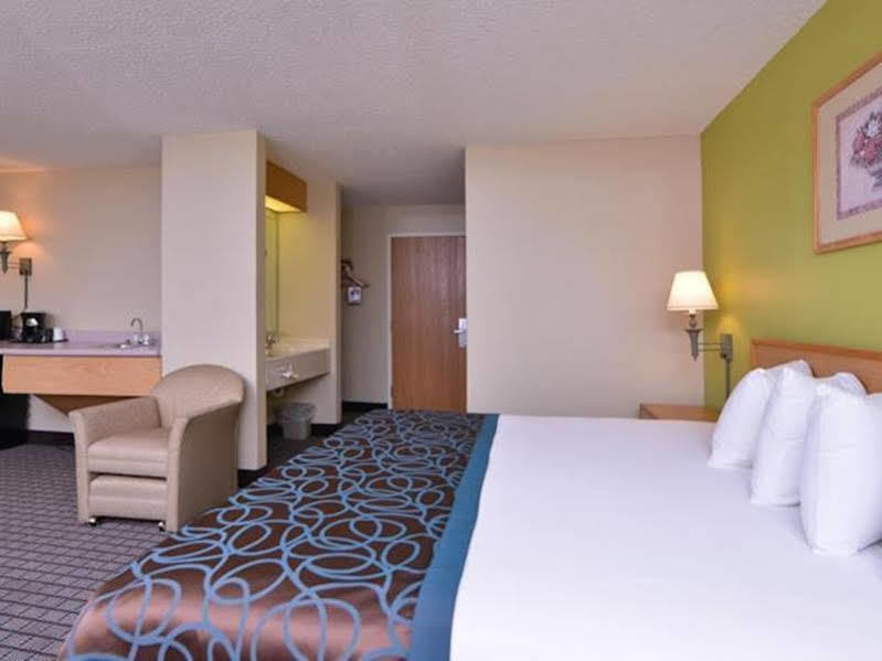 Regency Inn Geneseo Il I-80 Eksteriør bilde
