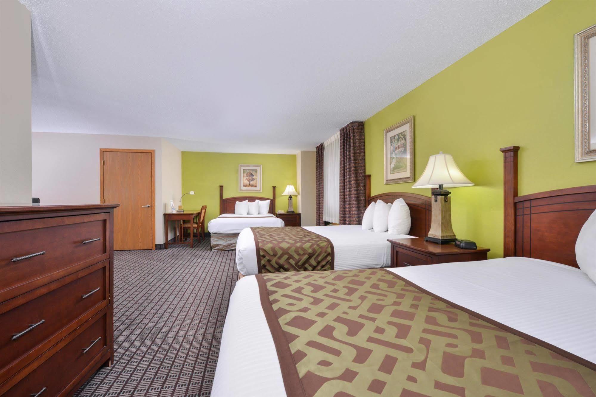 Regency Inn Geneseo Il I-80 Eksteriør bilde